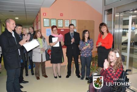 Otvoritev dvižne ploščadi v OŠ Stročja vas 10